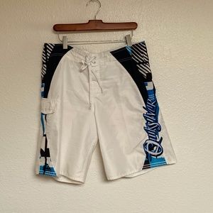 Men's Size 34, Quicksilver Board Shorts
